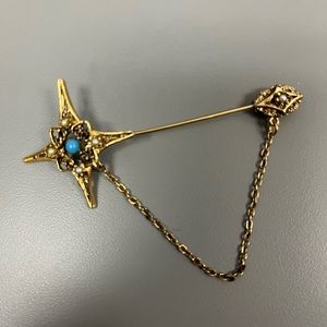 Beautiful vintage pin - 2.5 inches non- precious materials